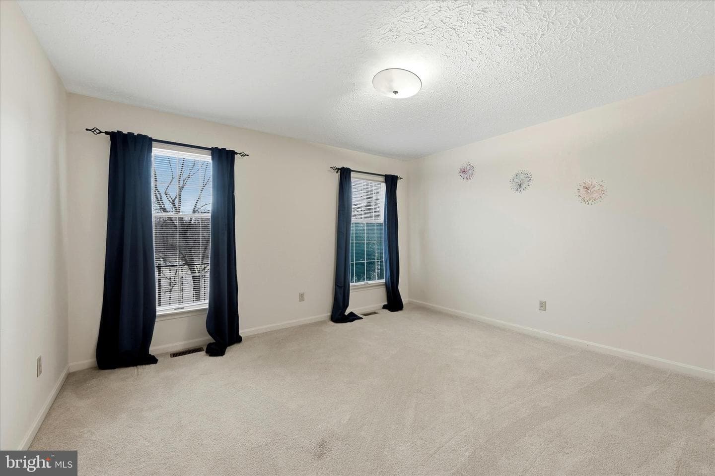 138 Gloucester Drive photo 28