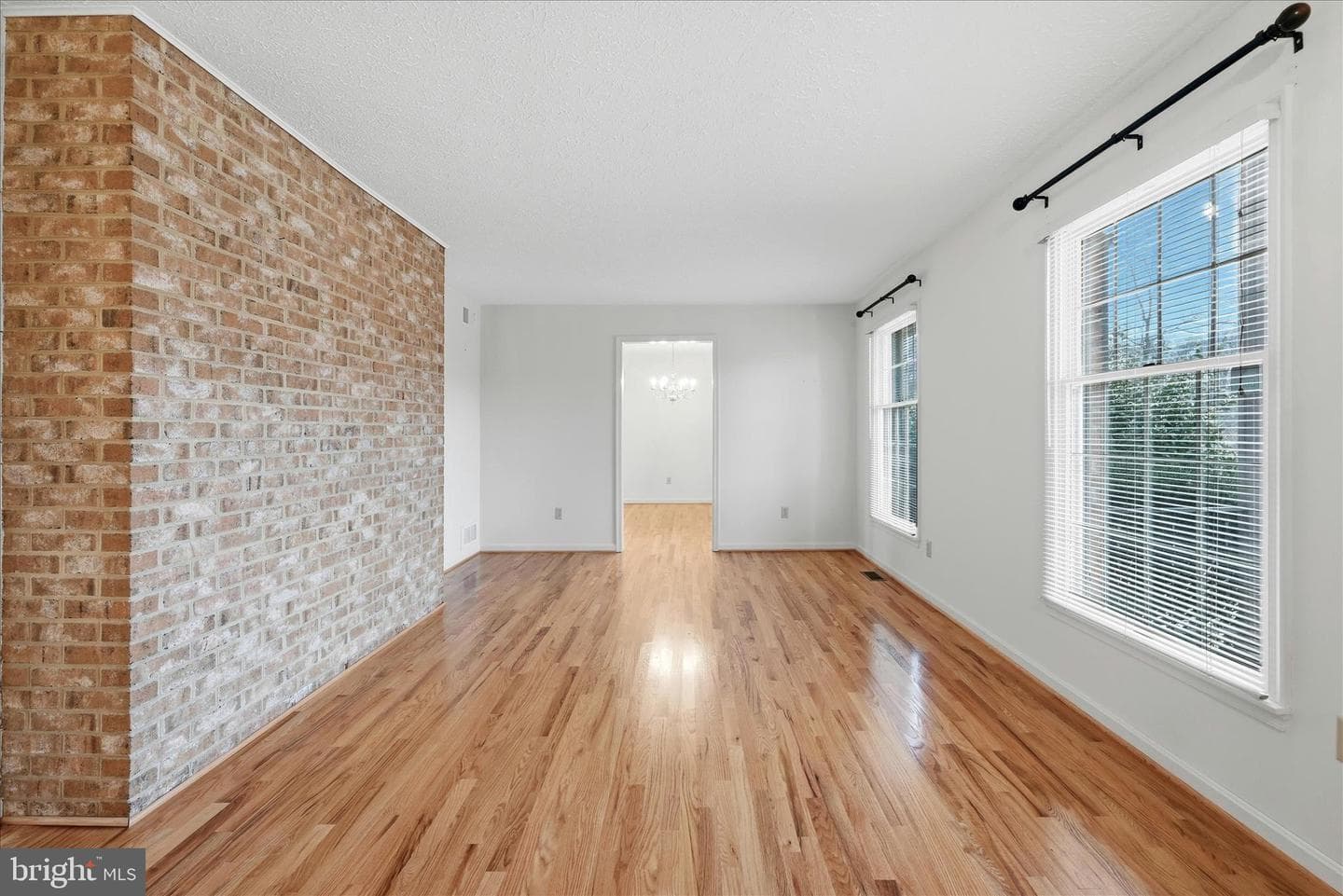 138 Gloucester Drive photo 6