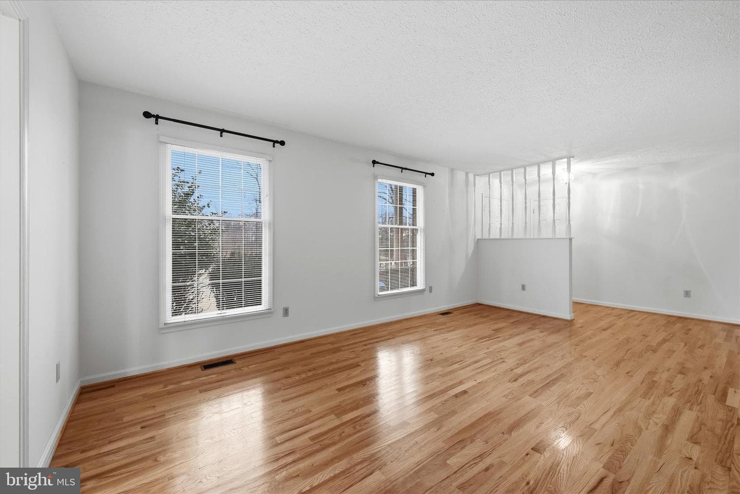 138 Gloucester Drive photo 7