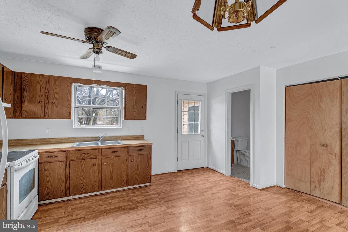 210 Brunswick Road photo 6