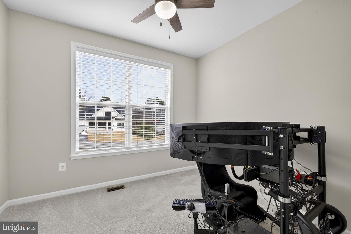 113 Colonial Drive photo 20