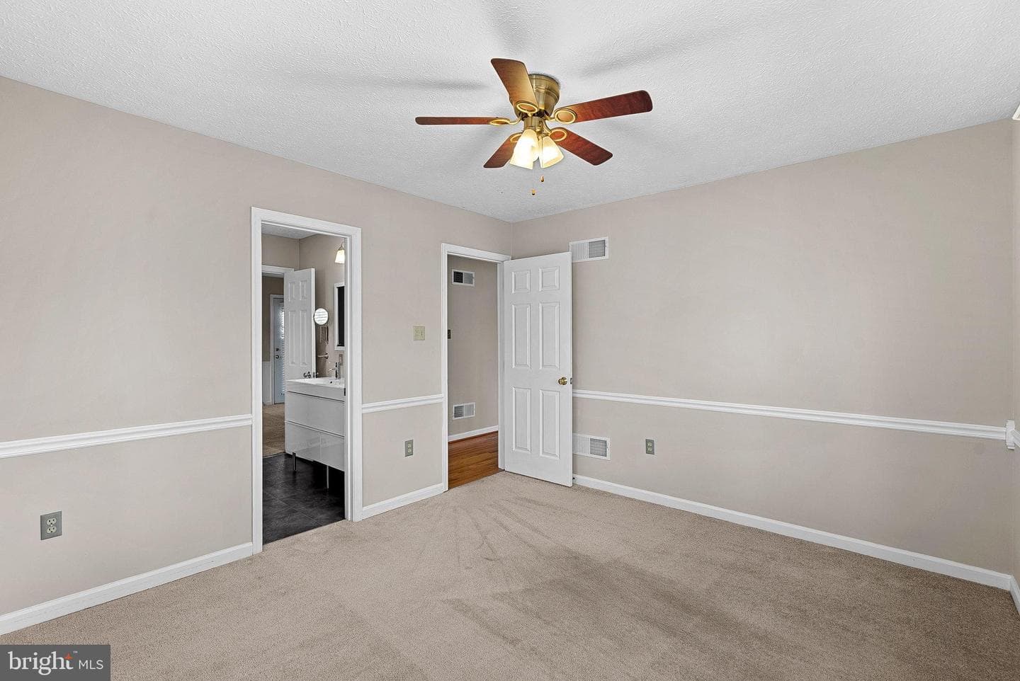 528 Northwood Circle photo 30