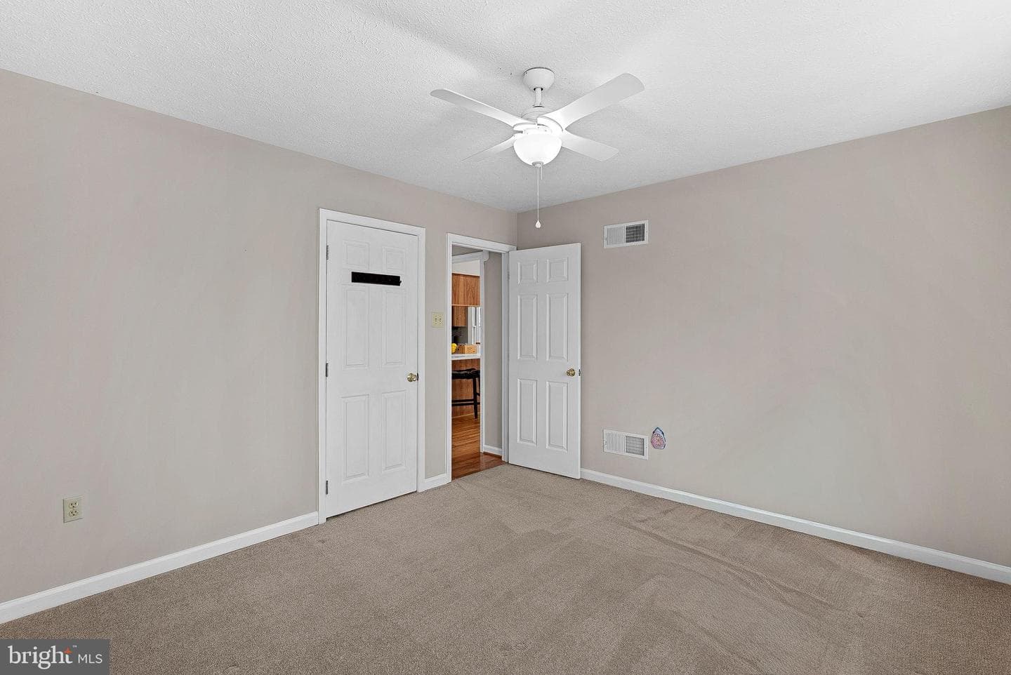 528 Northwood Circle photo 33