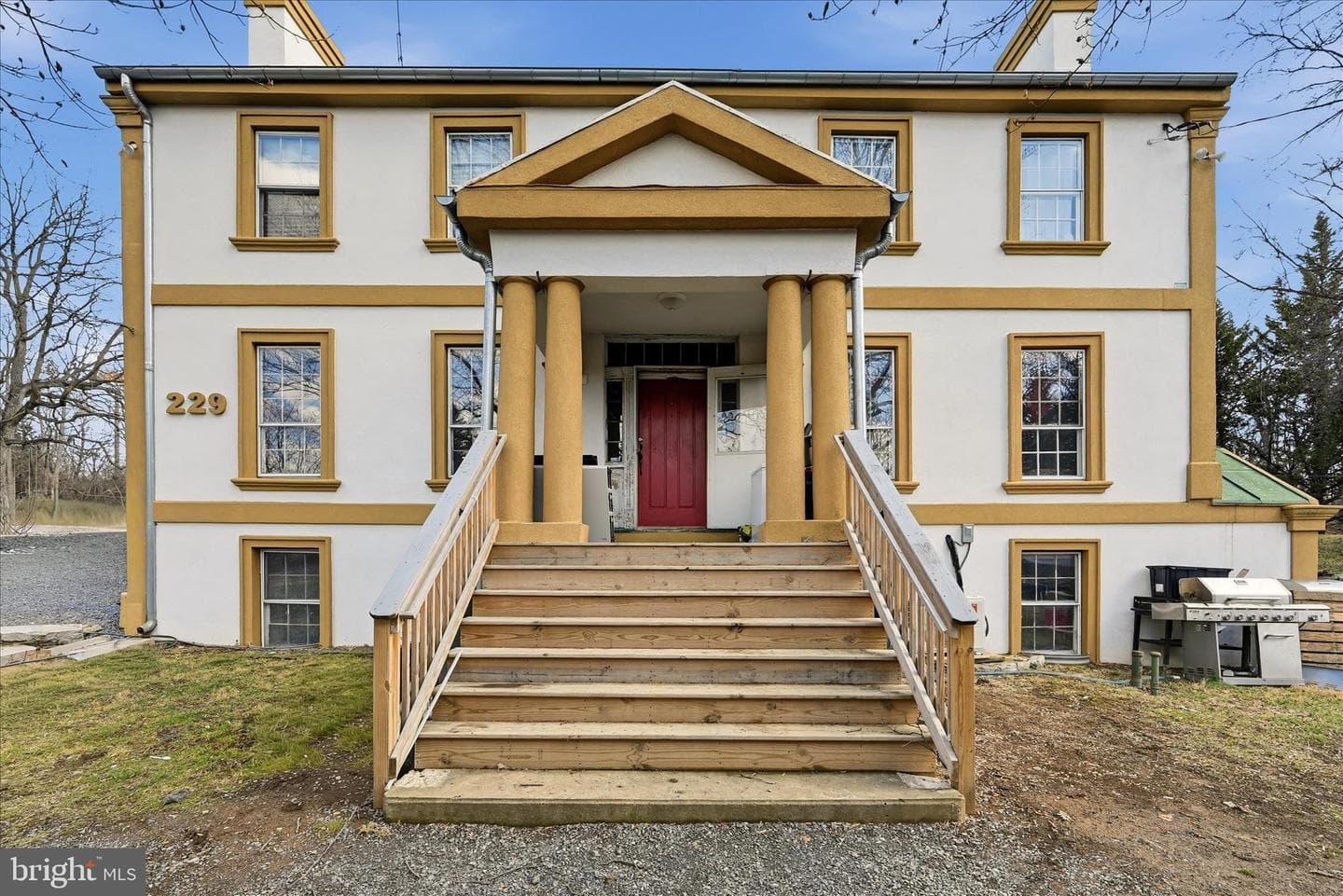 229 Garber Lane photo 3