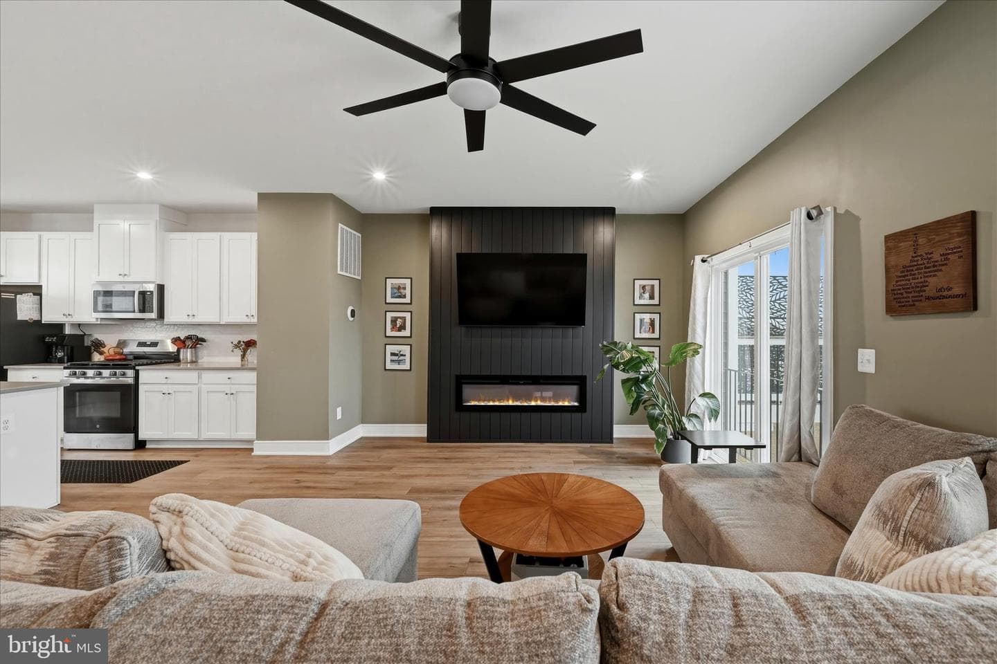124 Checkerspot Way photo 11