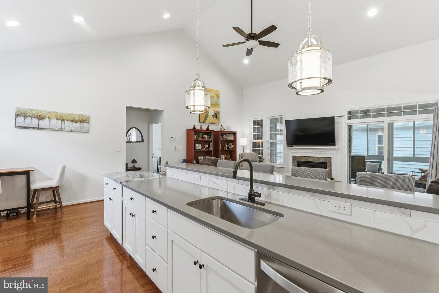 111 Bluets Drive photo 11