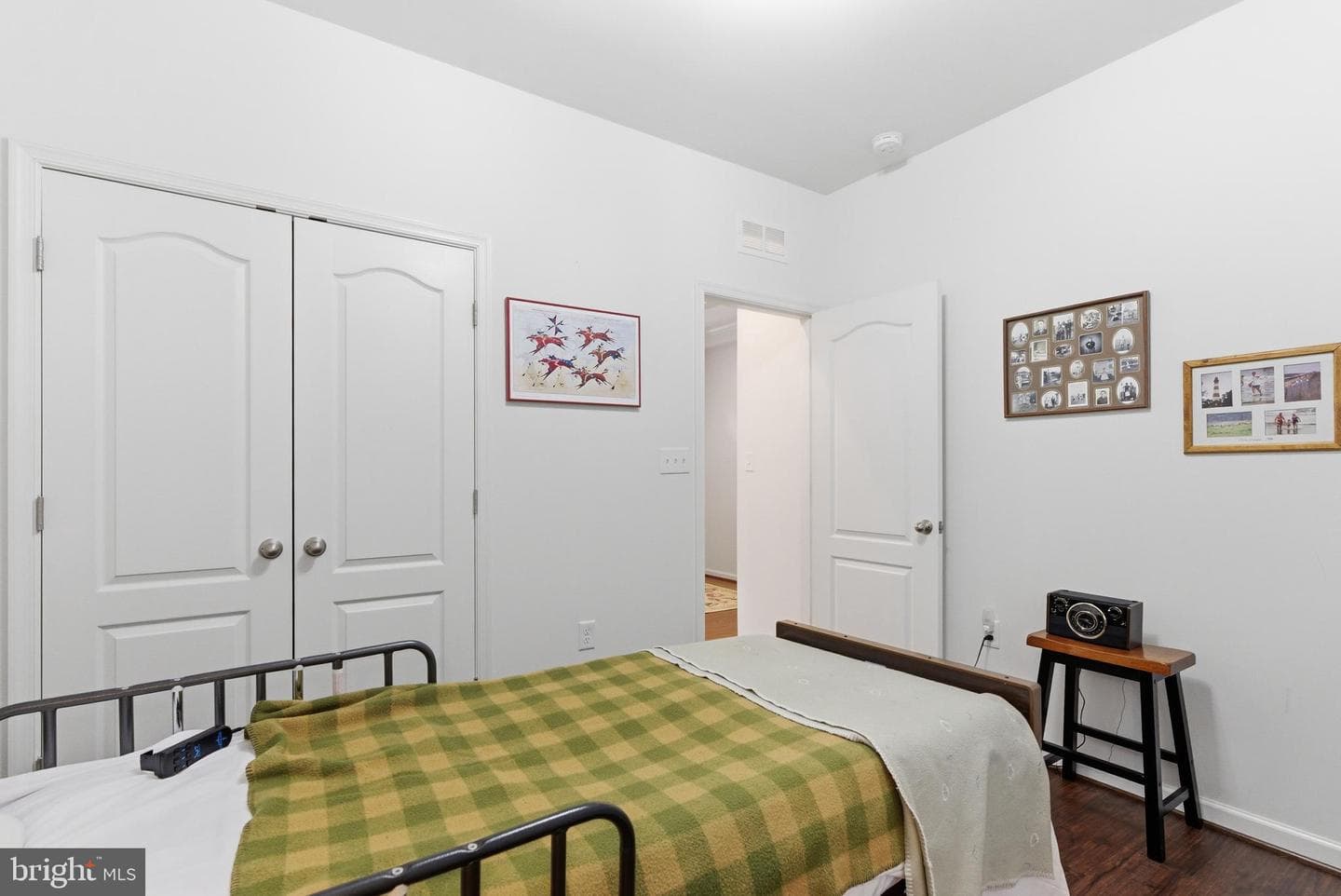 111 Bluets Drive photo 22