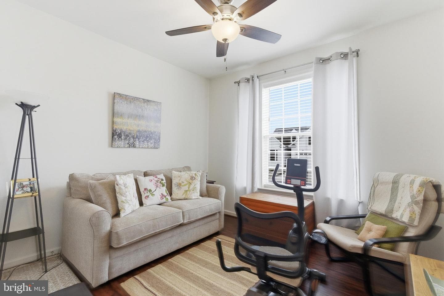111 Bluets Drive photo 24