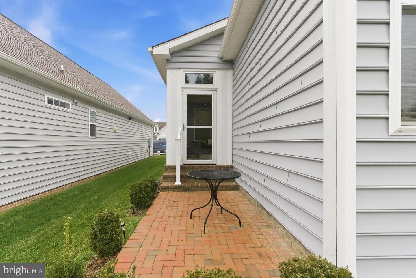 111 Bluets Drive photo 28