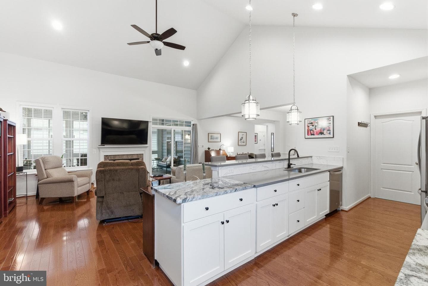 111 Bluets Drive photo 8