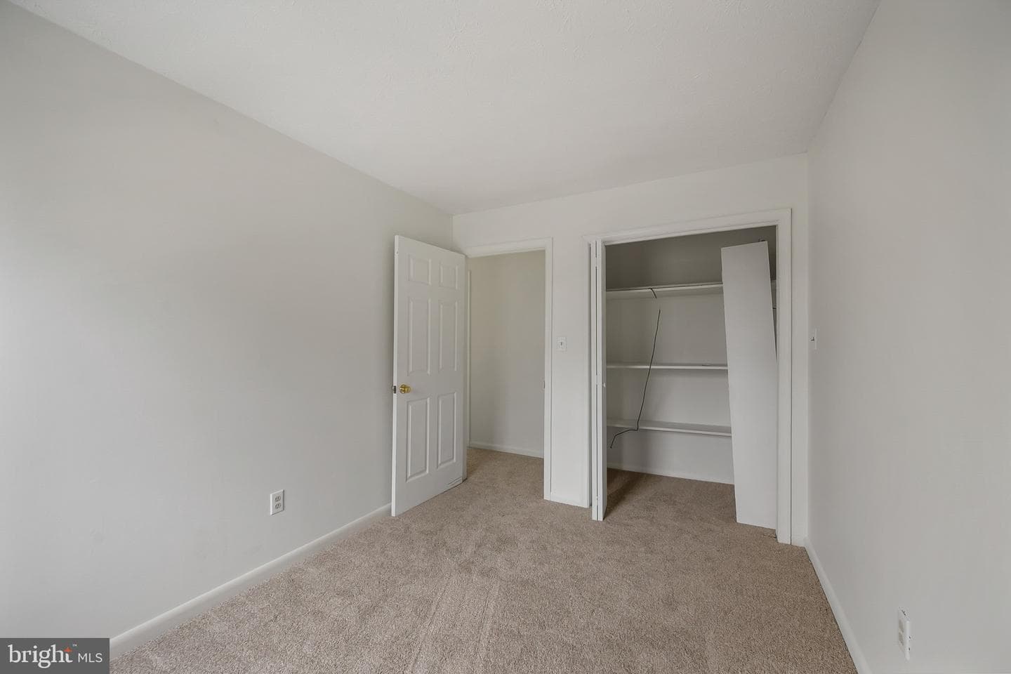 153 Buckingham Drive photo 36