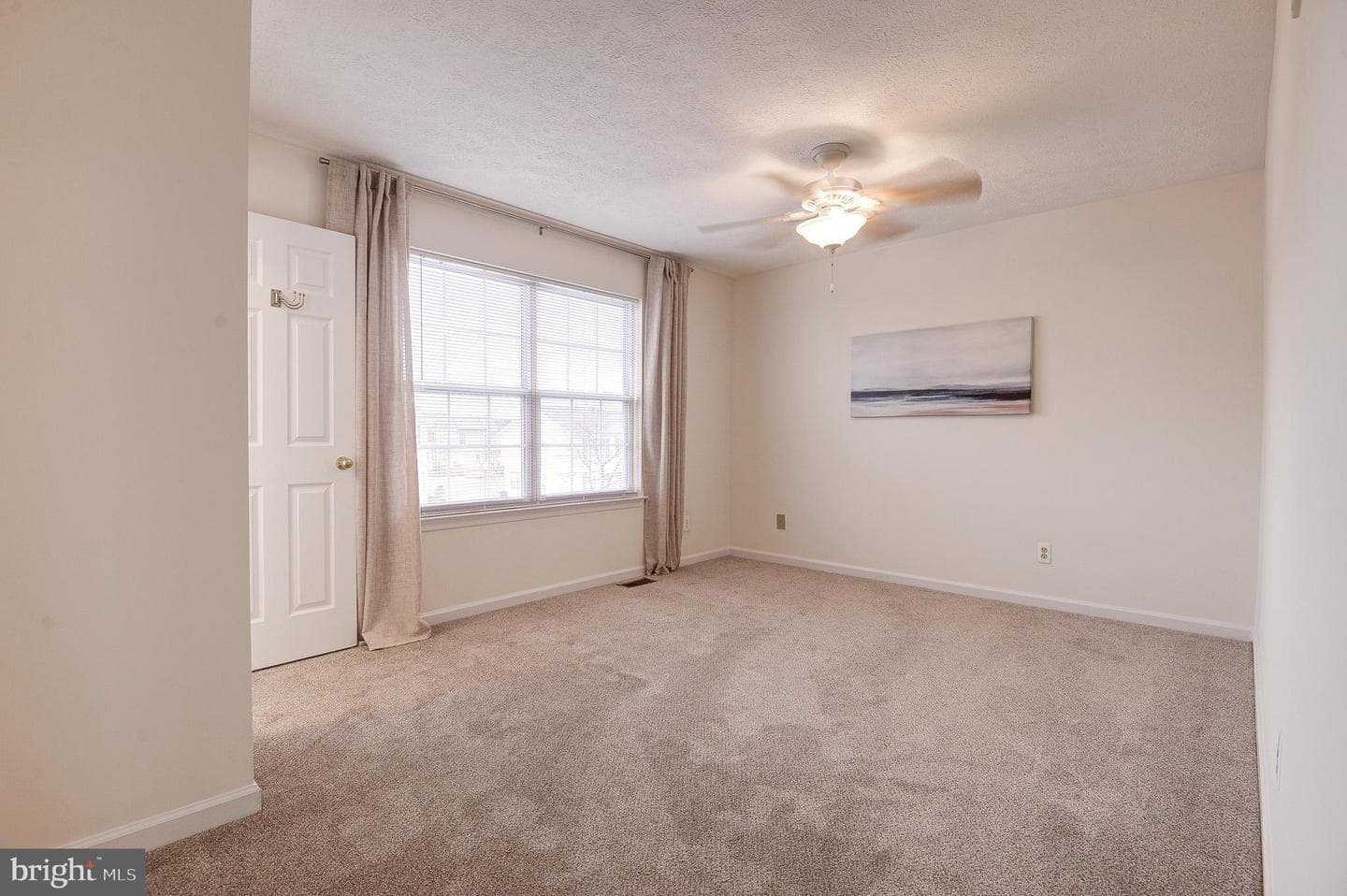 321 Copperfield Lane photo 29