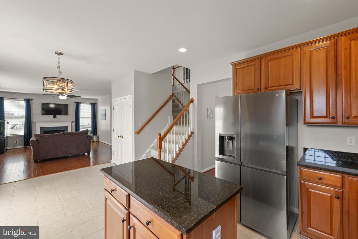 122 Vincent Drive photo 18