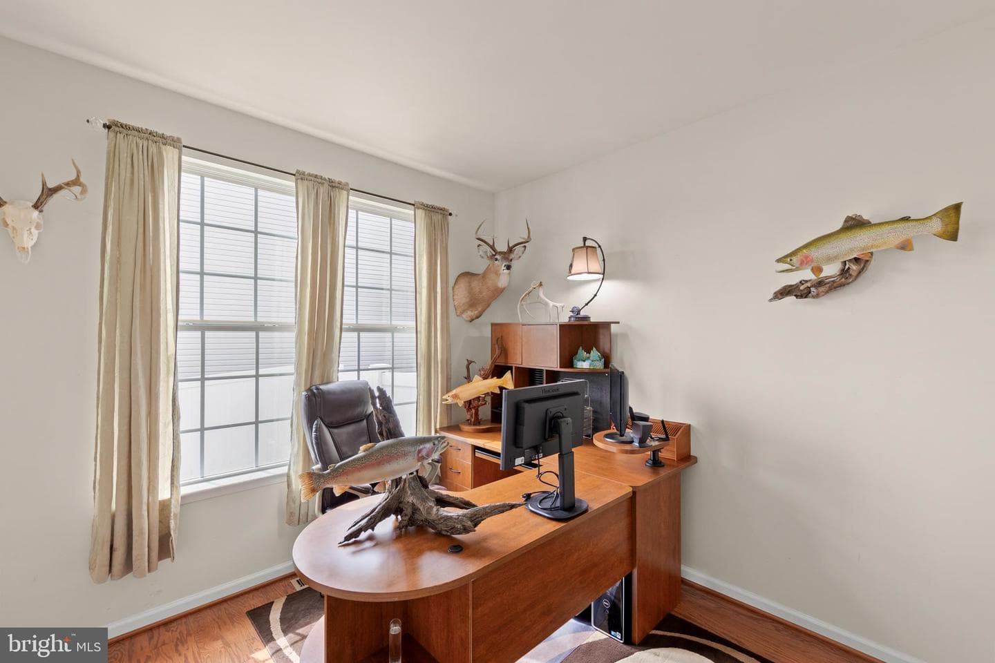 122 Vincent Drive photo 25