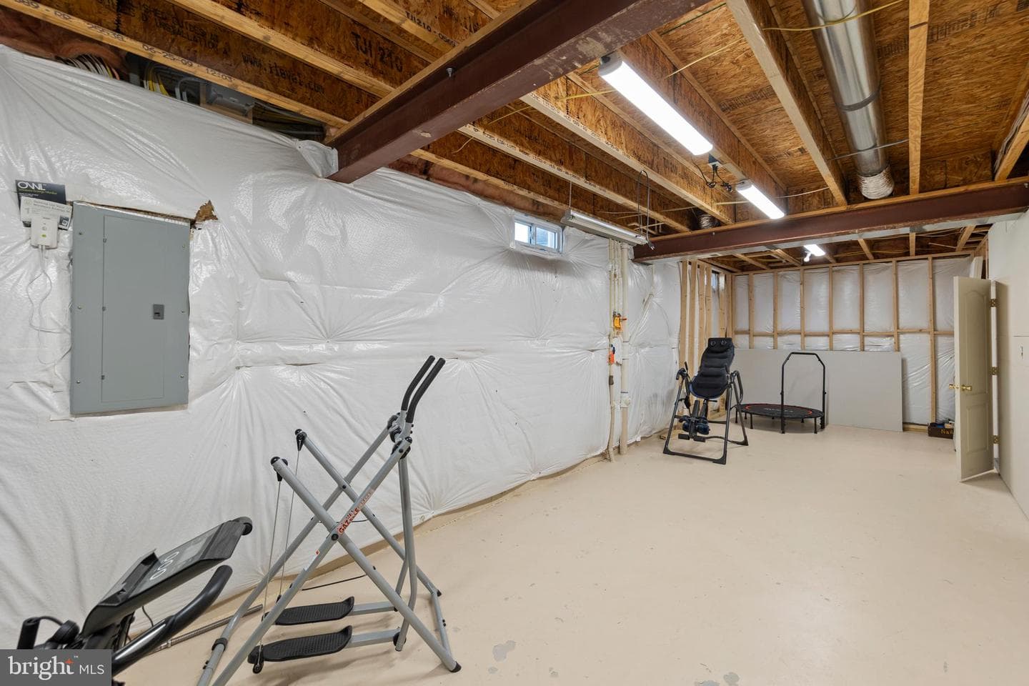 122 Vincent Drive photo 54