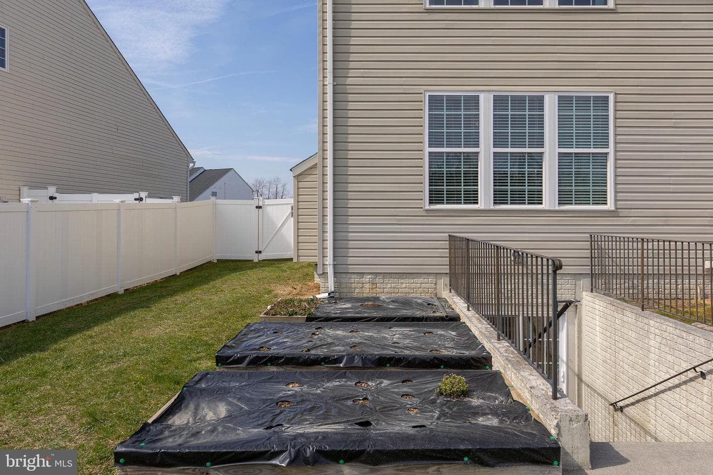 122 Vincent Drive photo 56
