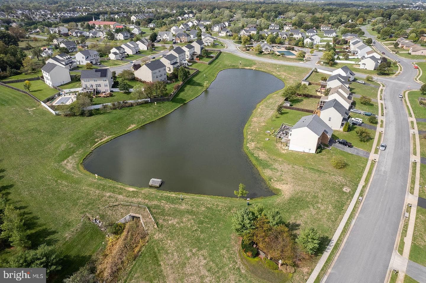 122 Vincent Drive photo 61