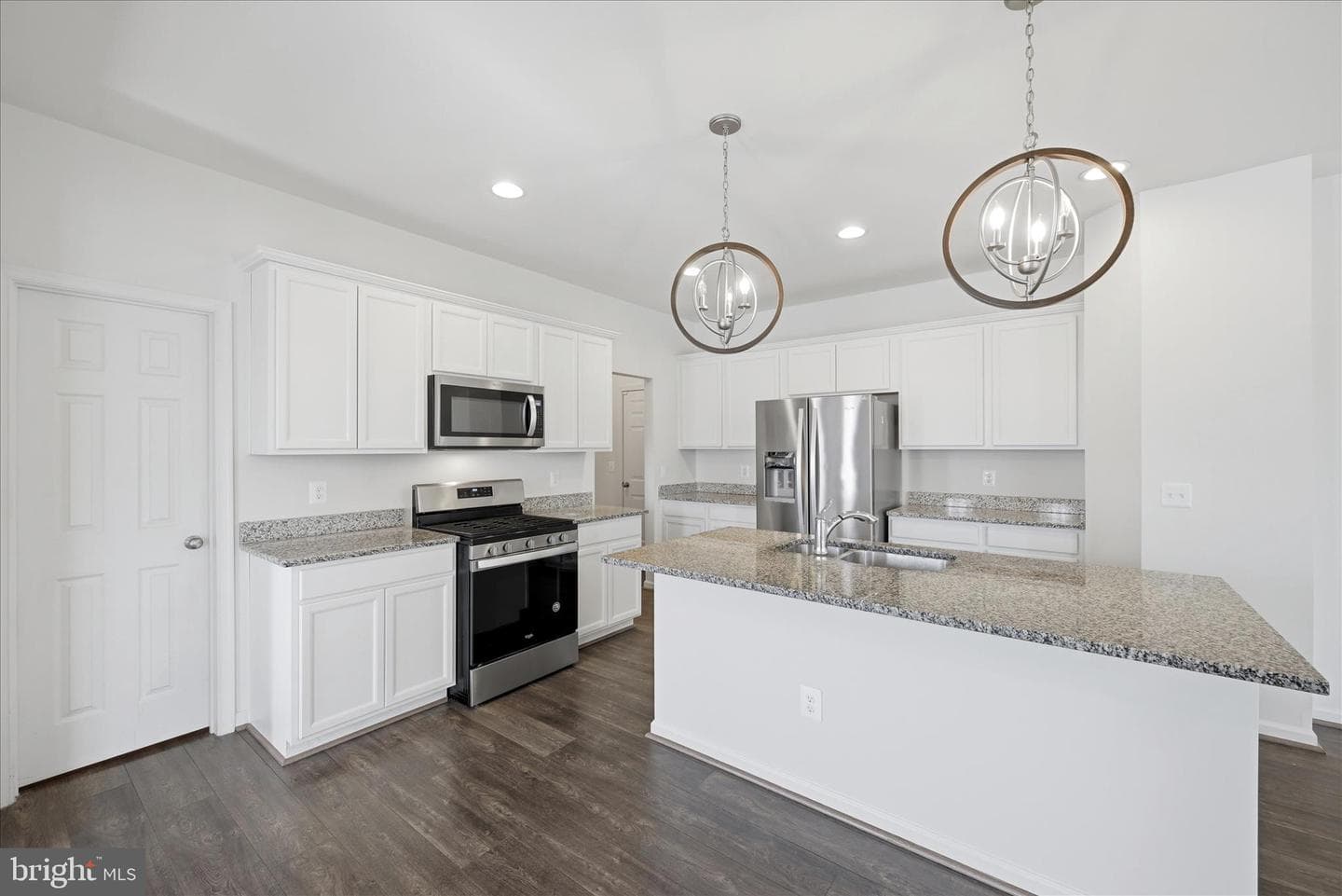 101 Centifour Drive photo 12