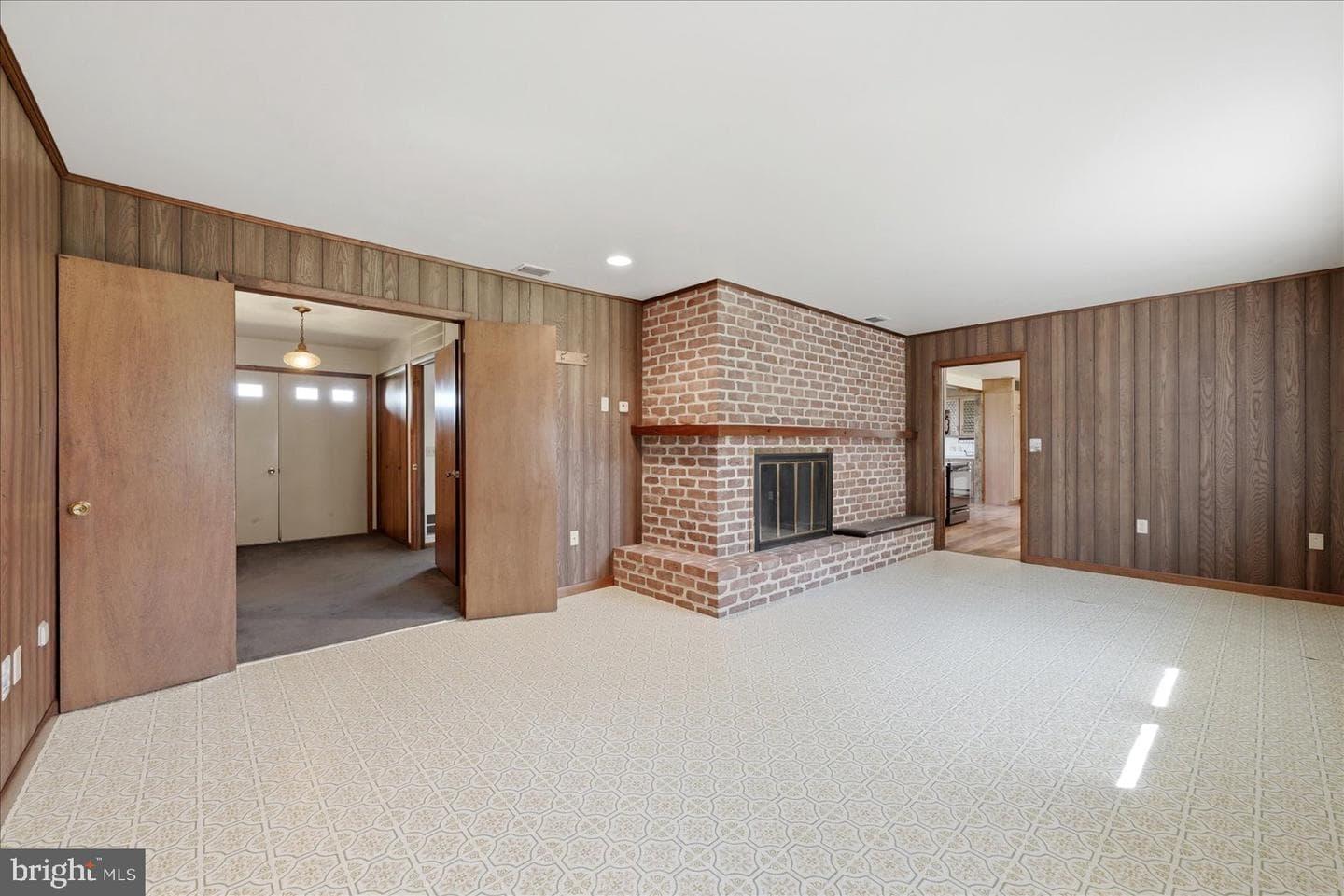 891 Payne Road photo 13