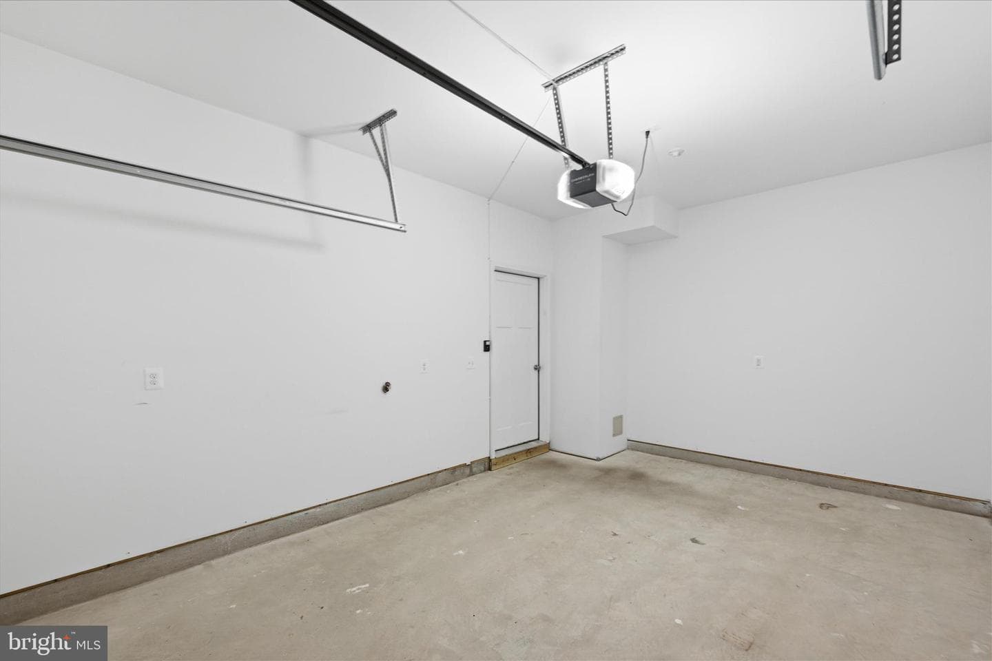 117 Coralyrose Ct photo 30