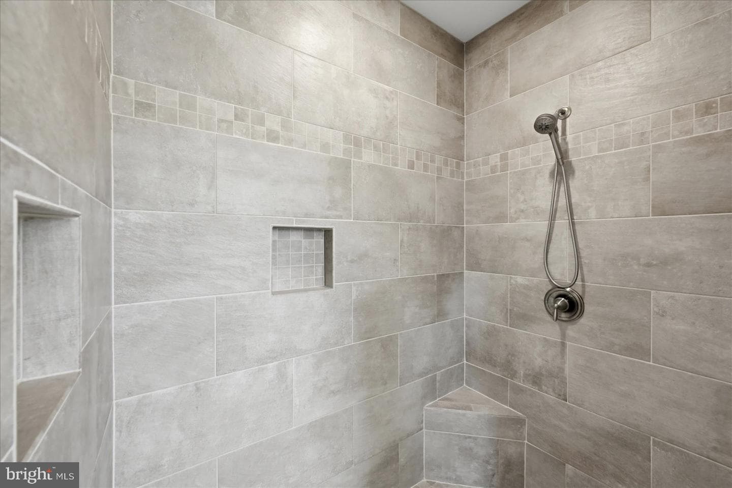199 Laurel Grove Road photo 37