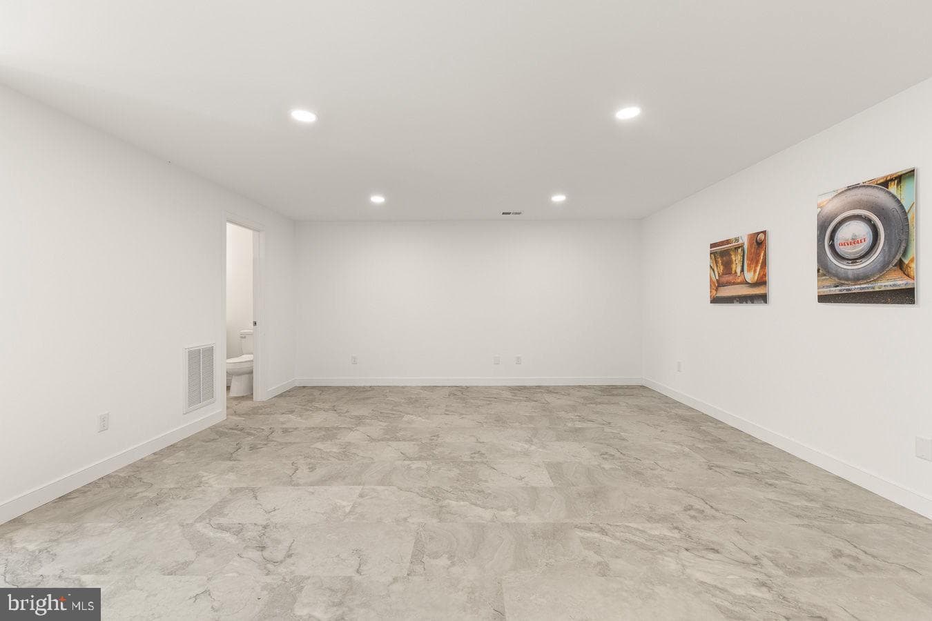 201 Nathaniel Drive photo 36