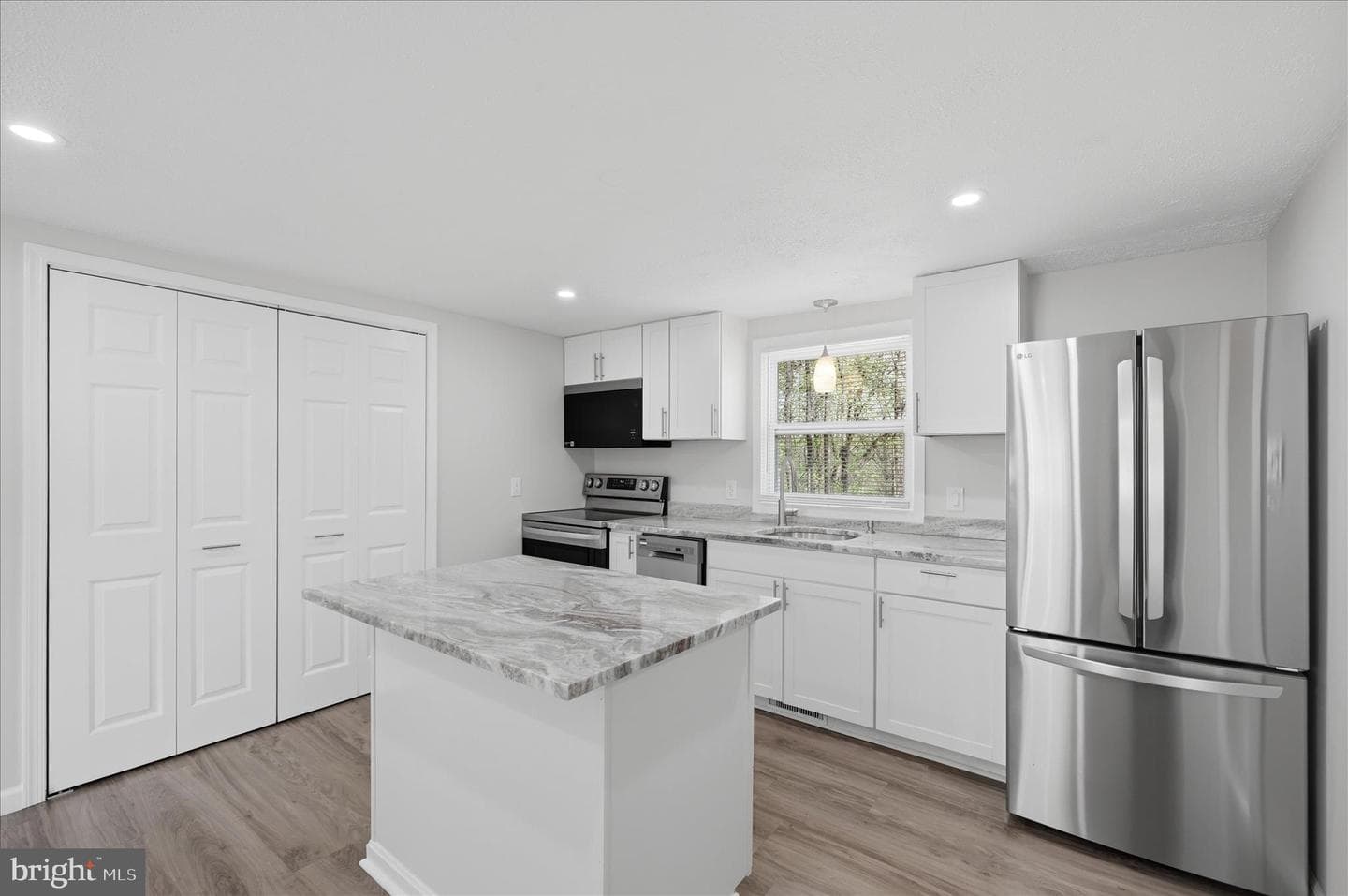 105 Buckskin Trail photo 20