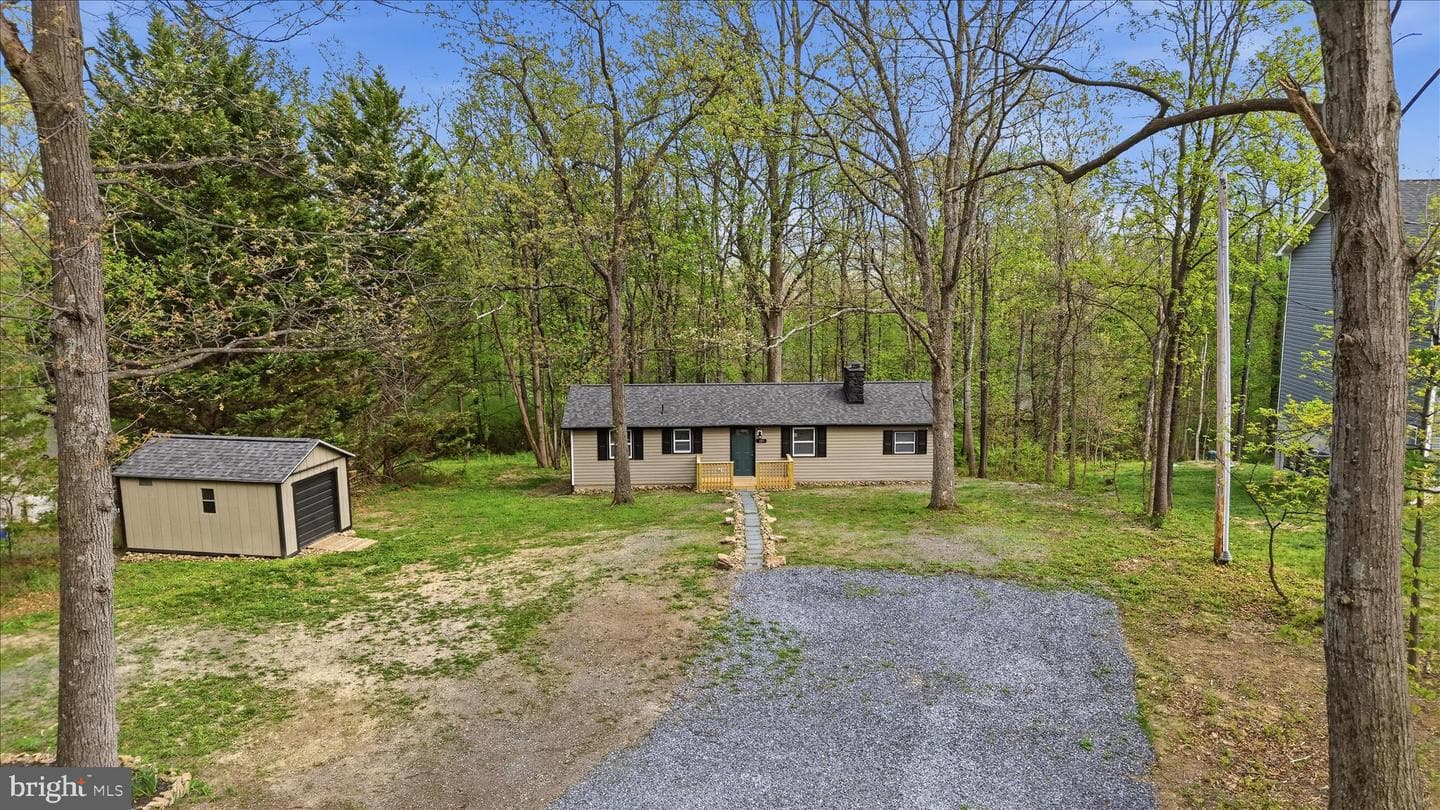 105 Buckskin Trail photo 44