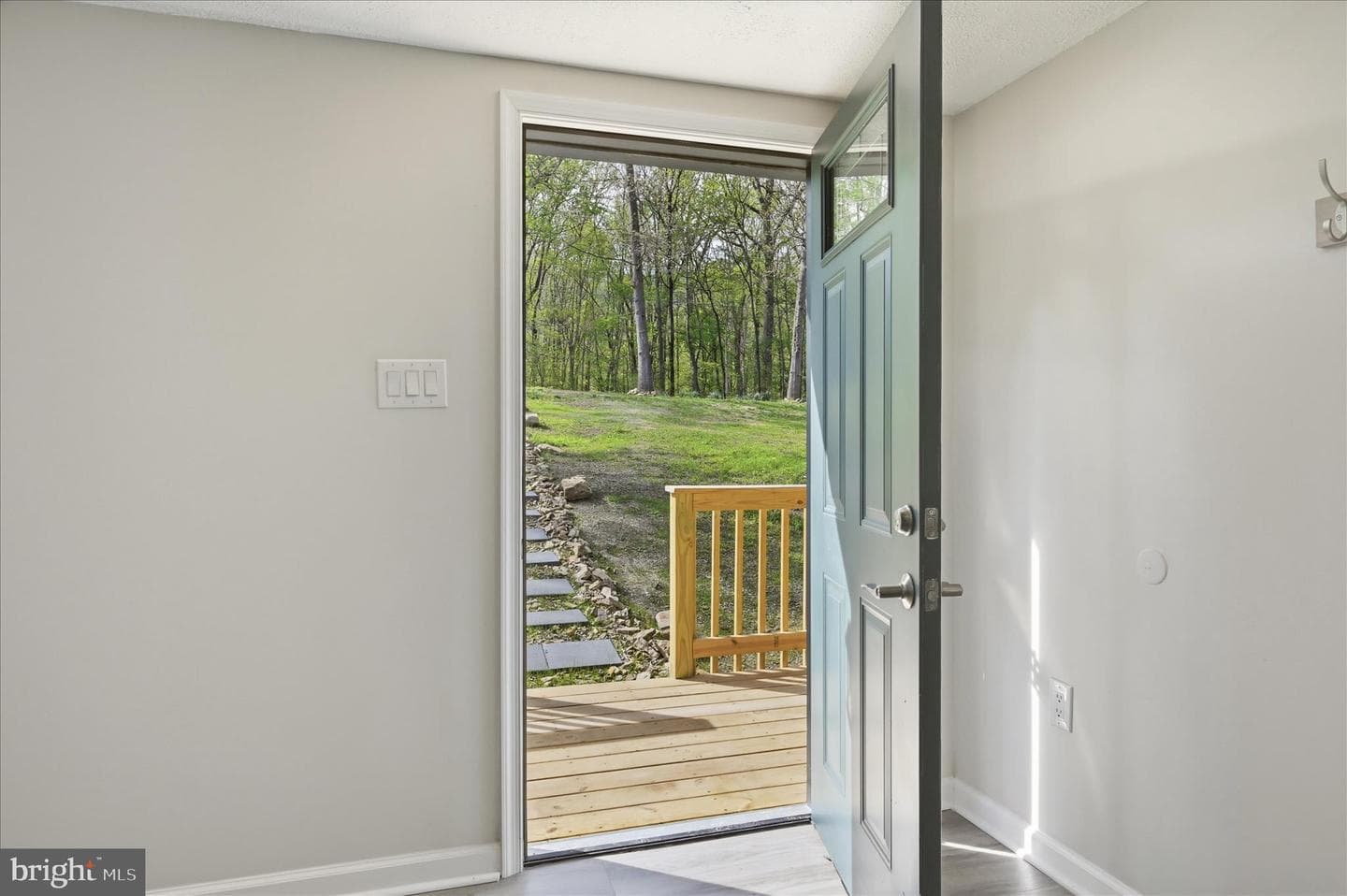 105 Buckskin Trail photo 9
