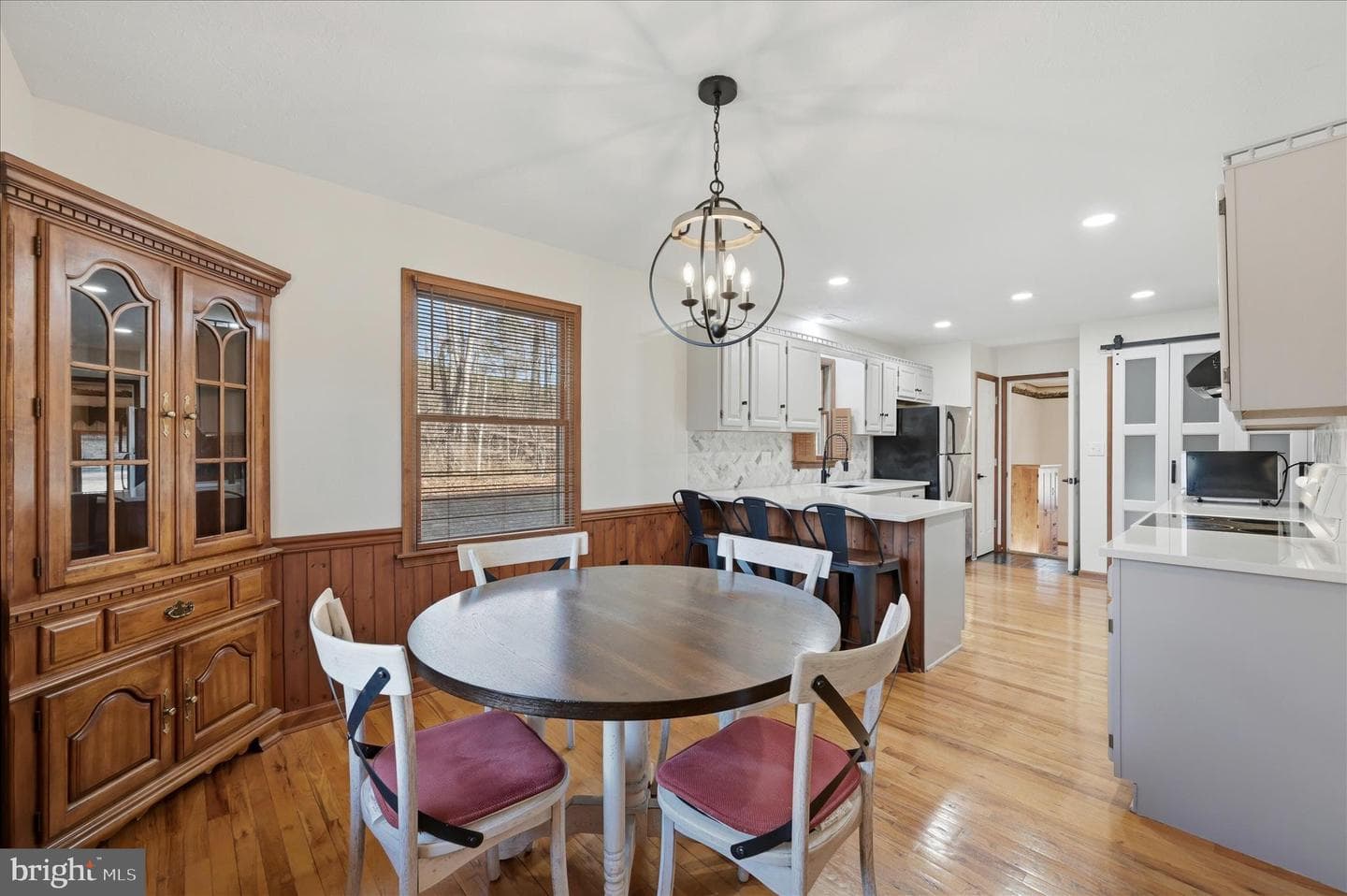 110 Crosscreek Lane photo 18