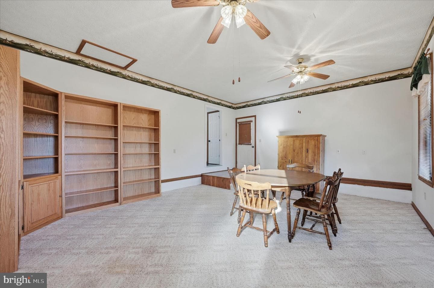 110 Crosscreek Lane photo 20