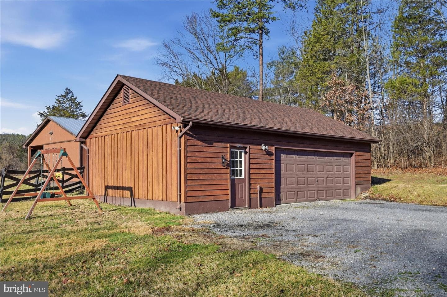110 Crosscreek Lane photo 33