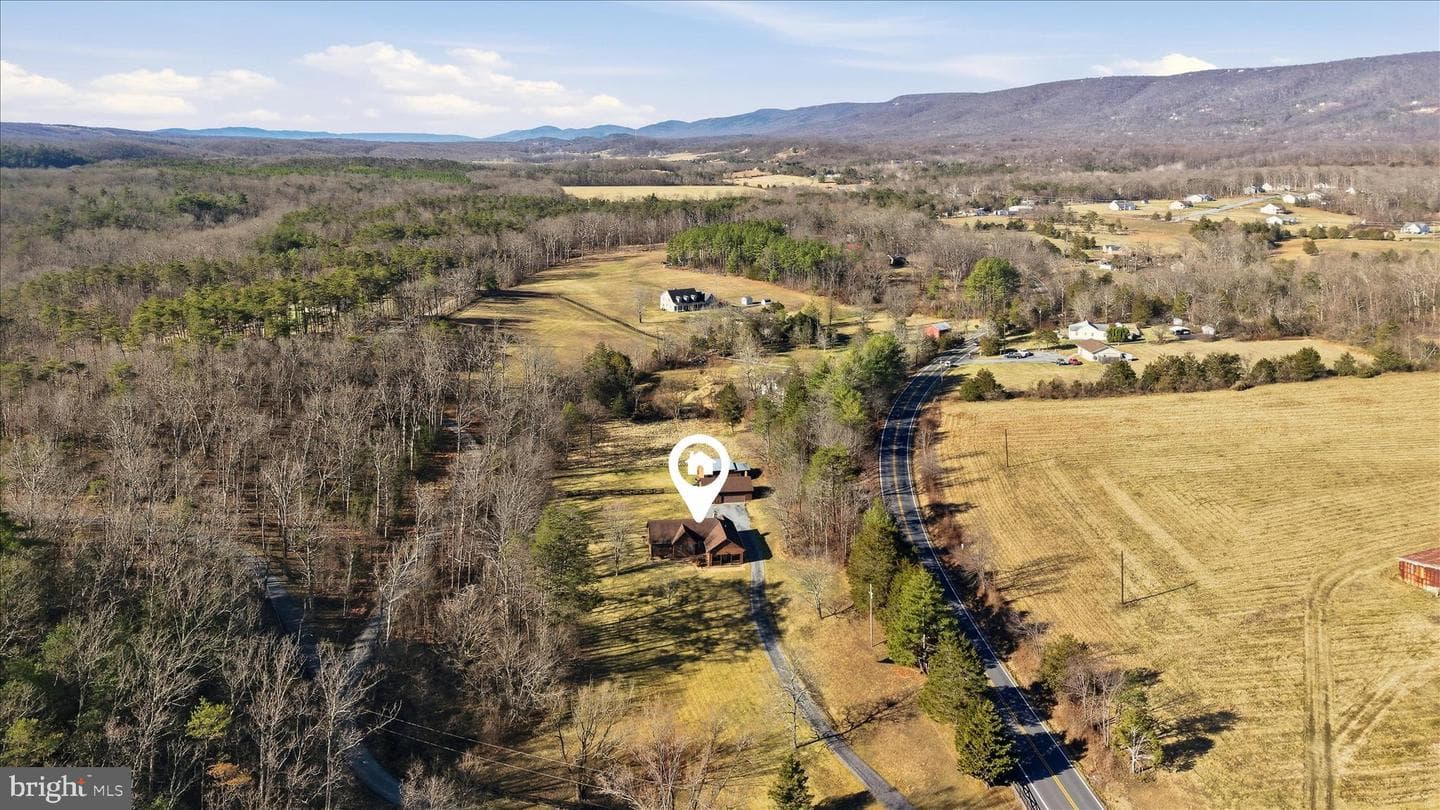 110 Crosscreek Lane photo 53