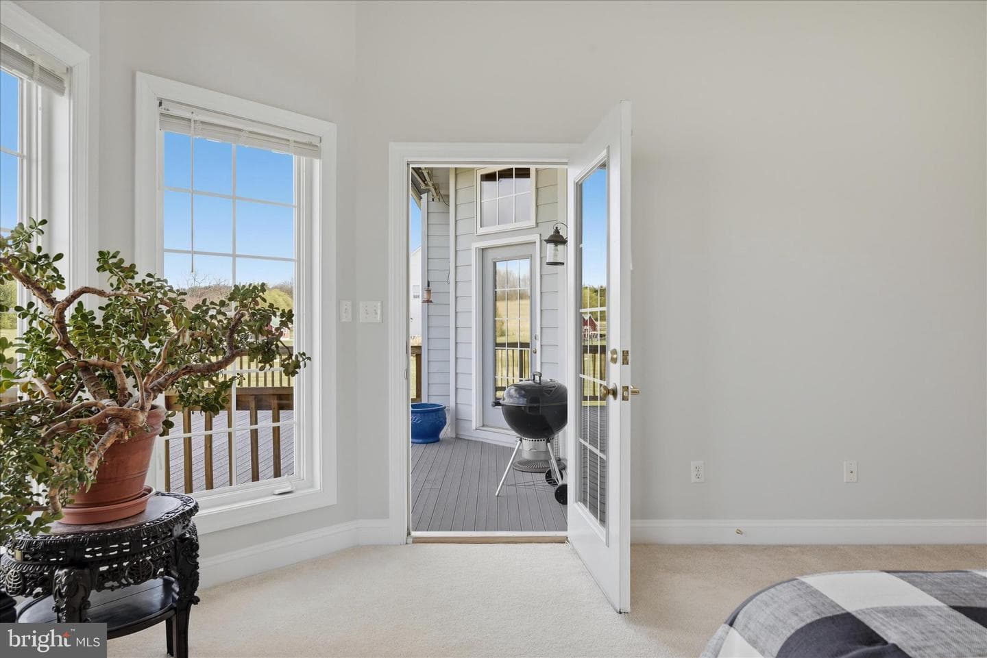 278 Rubinette Way photo 40