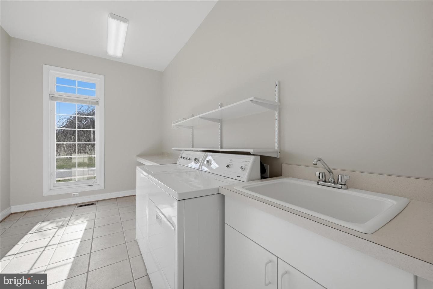278 Rubinette Way photo 44