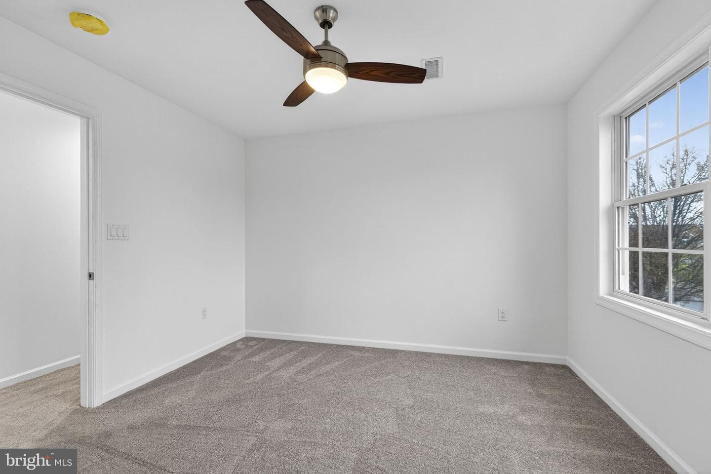 104 Jutland Court photo 54