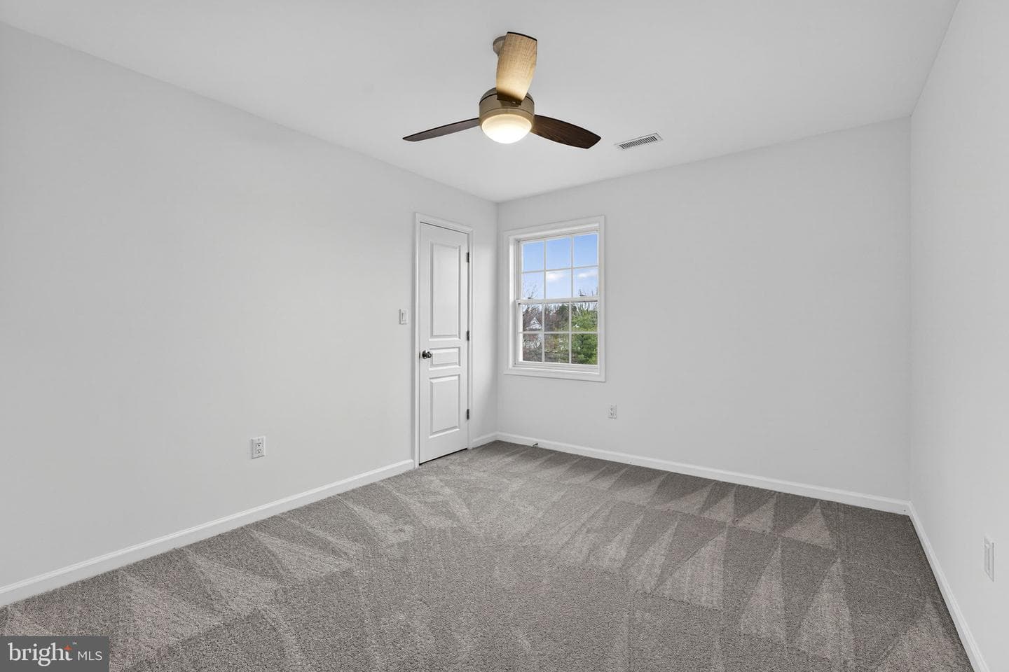 104 Jutland Court photo 55
