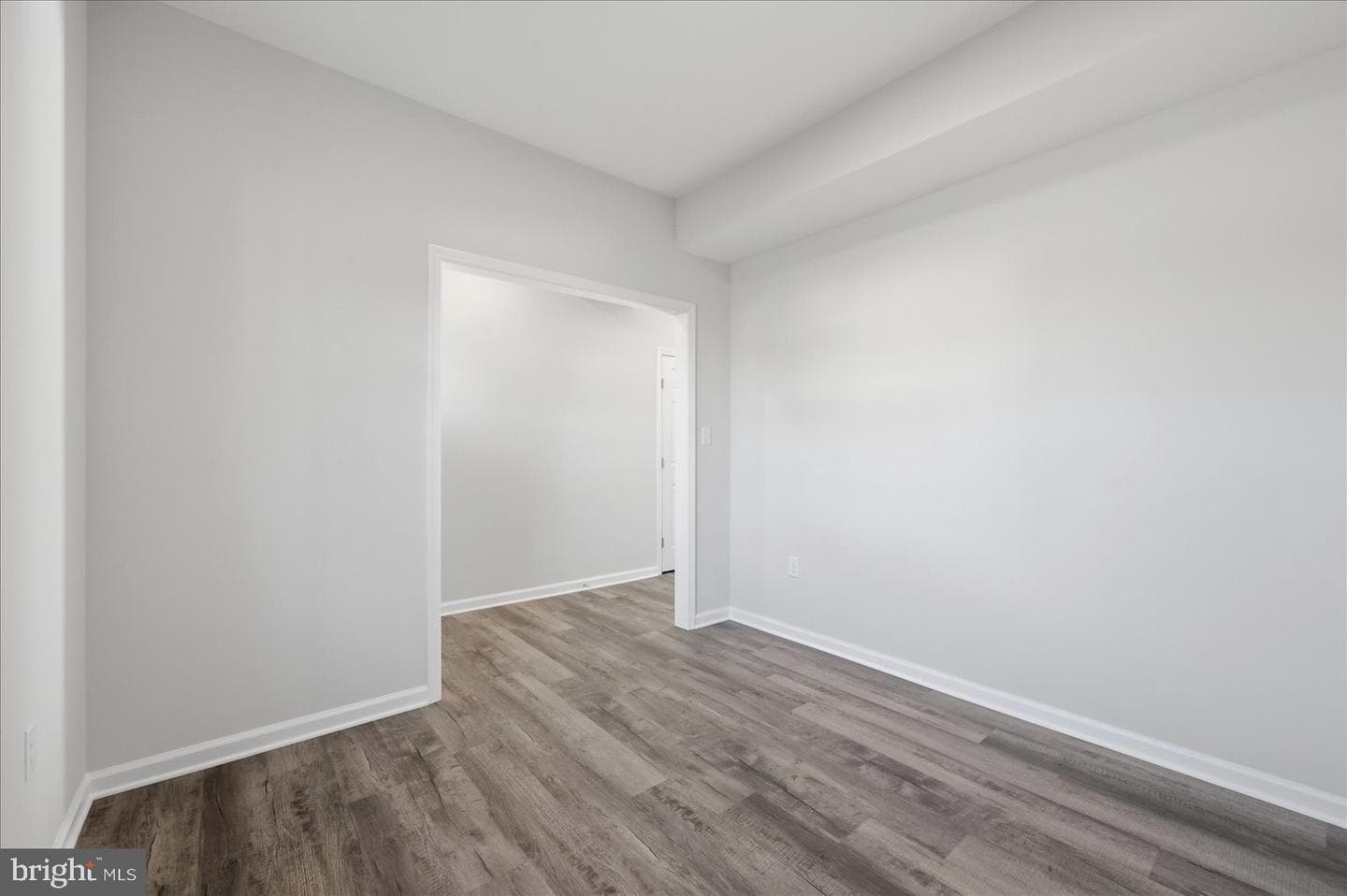 102 Brockham Court photo 11