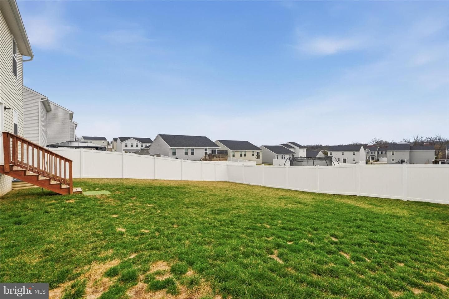 471 Coville Street photo 34