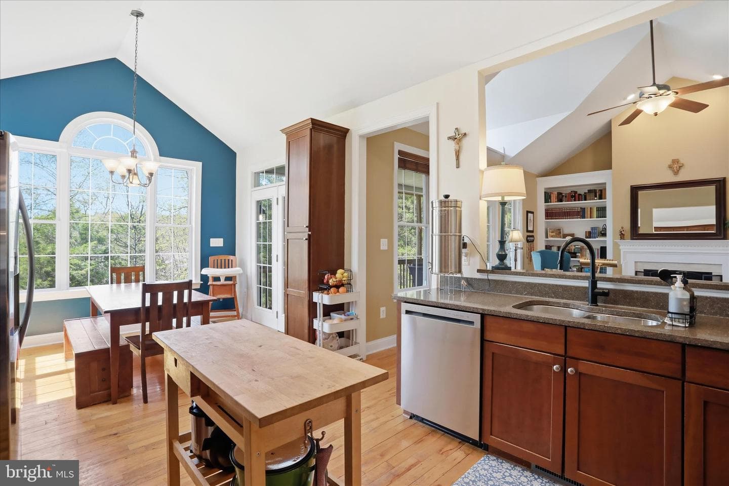 201 Liberty Lane photo 10