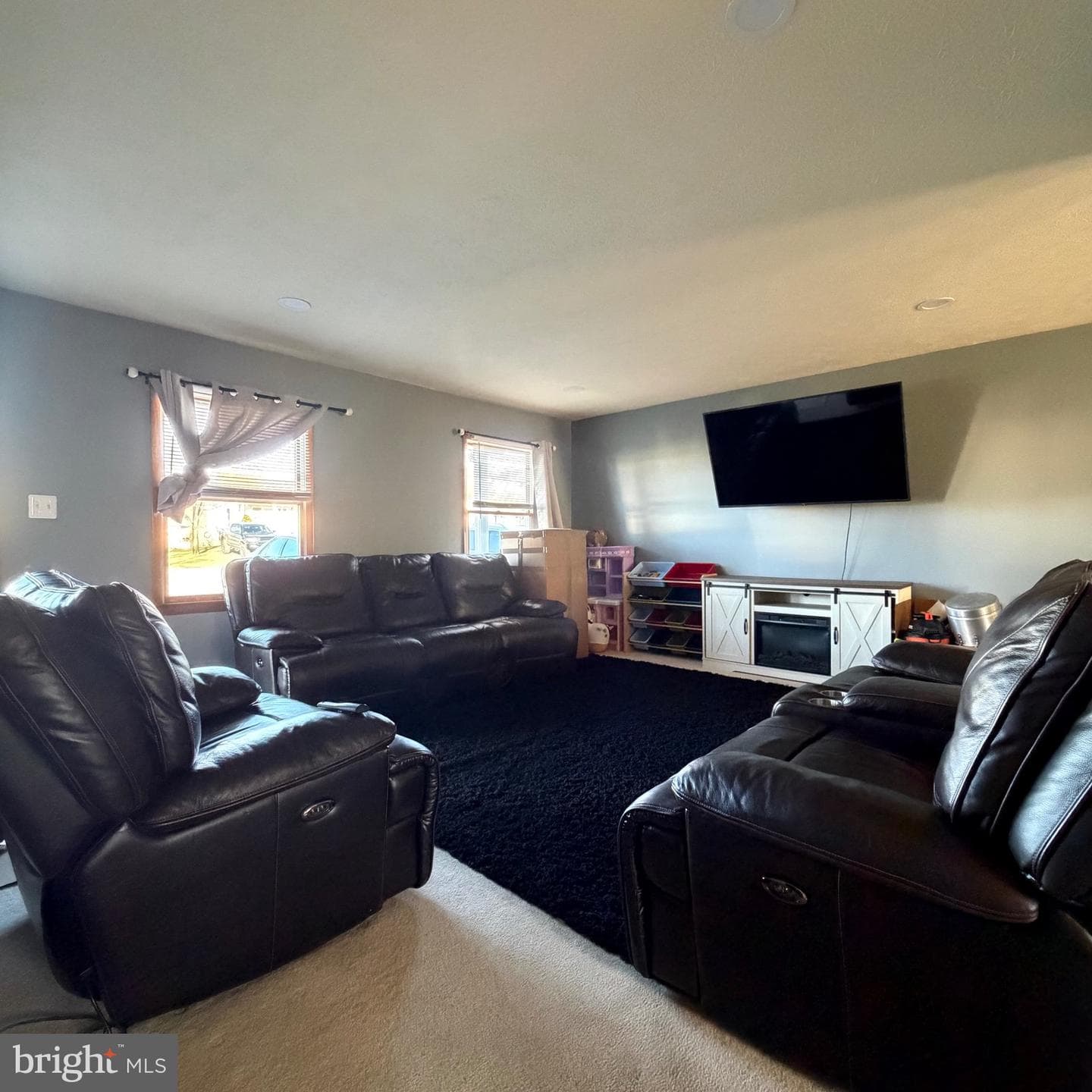 209 Somerset Drive photo 15