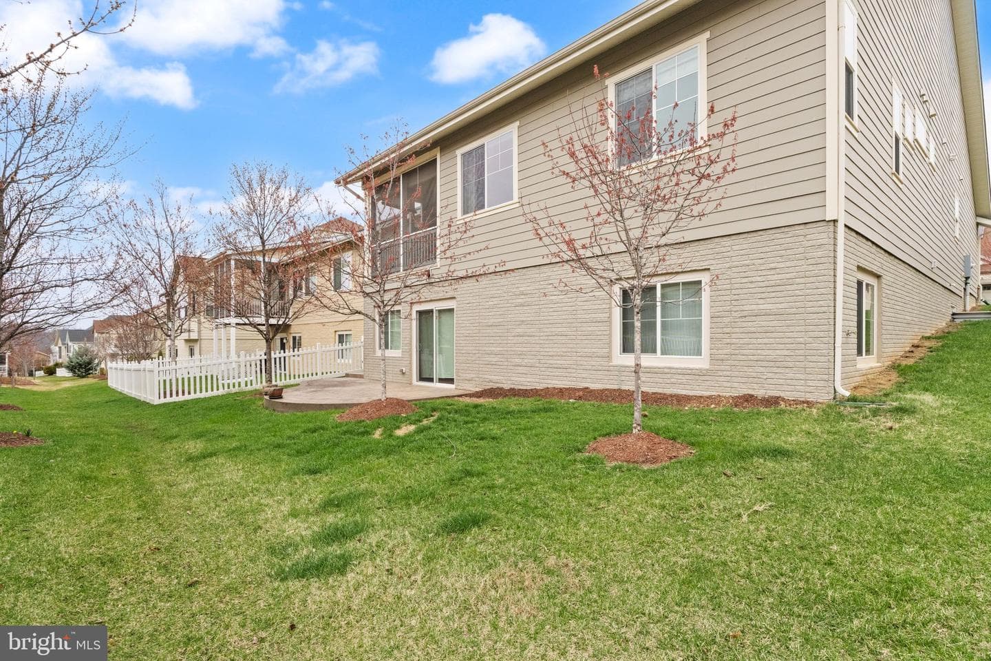 103 Cloak Lane photo 74