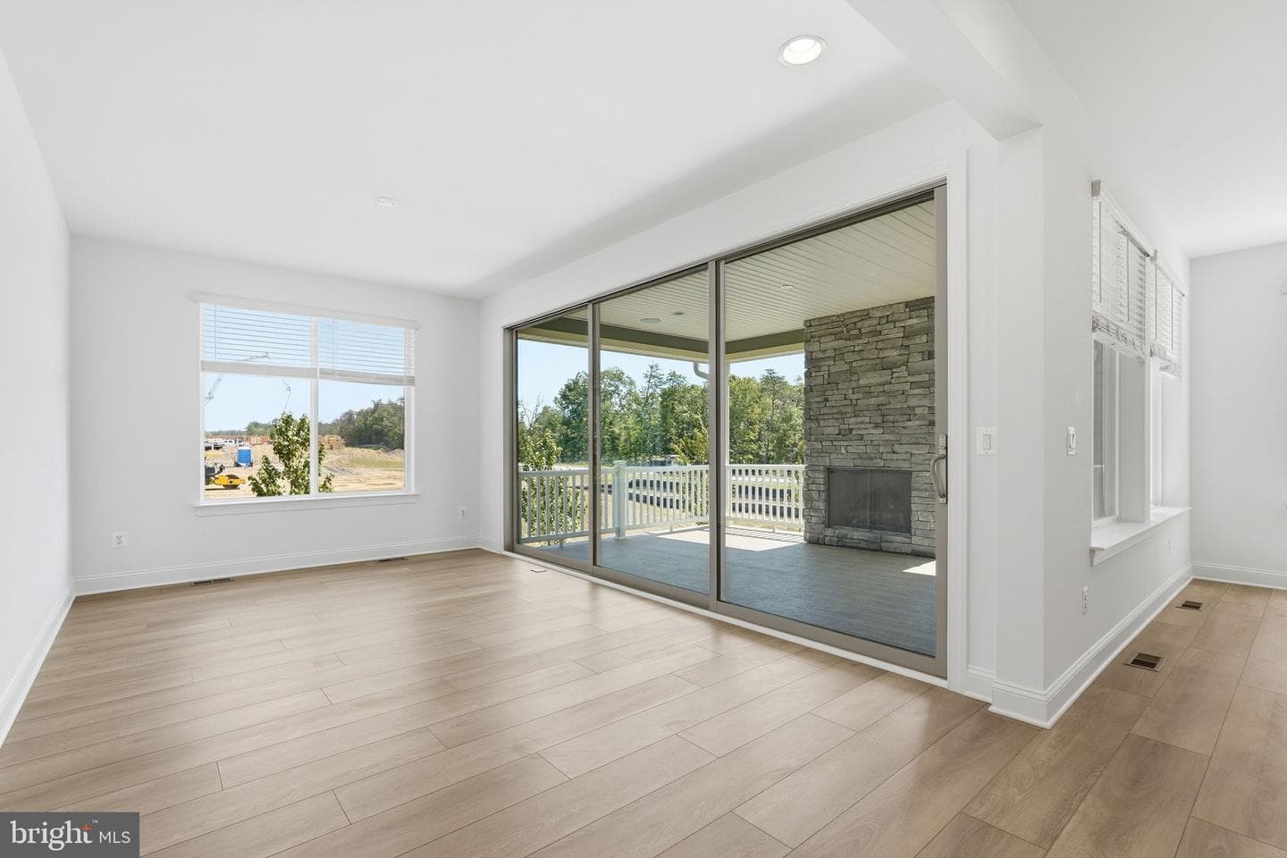 106 Rhododendron Court photo 15