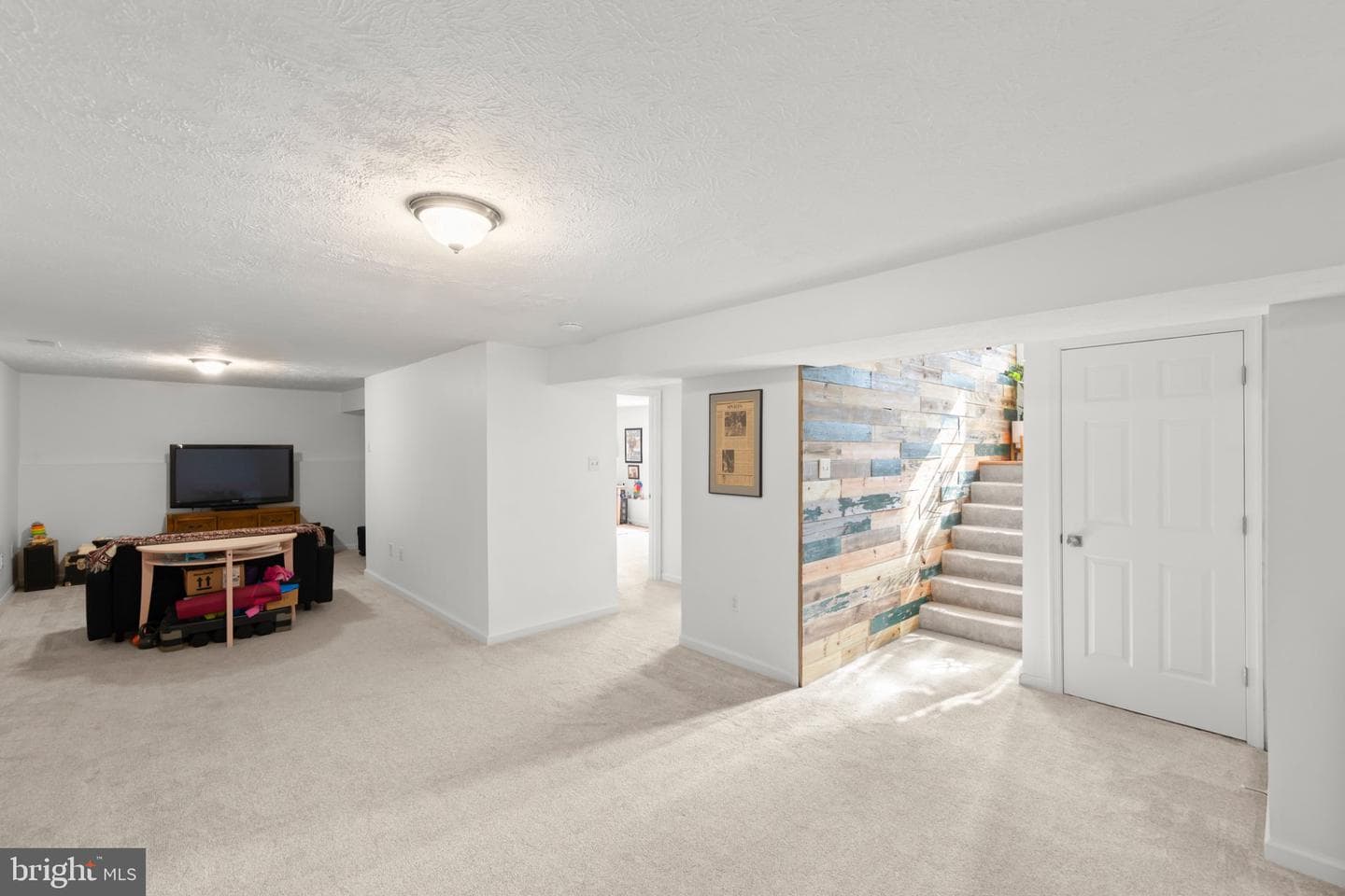 111 Asbury Road photo 24