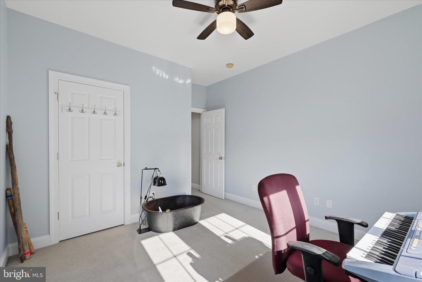 300 Clydesdale Drive photo 30
