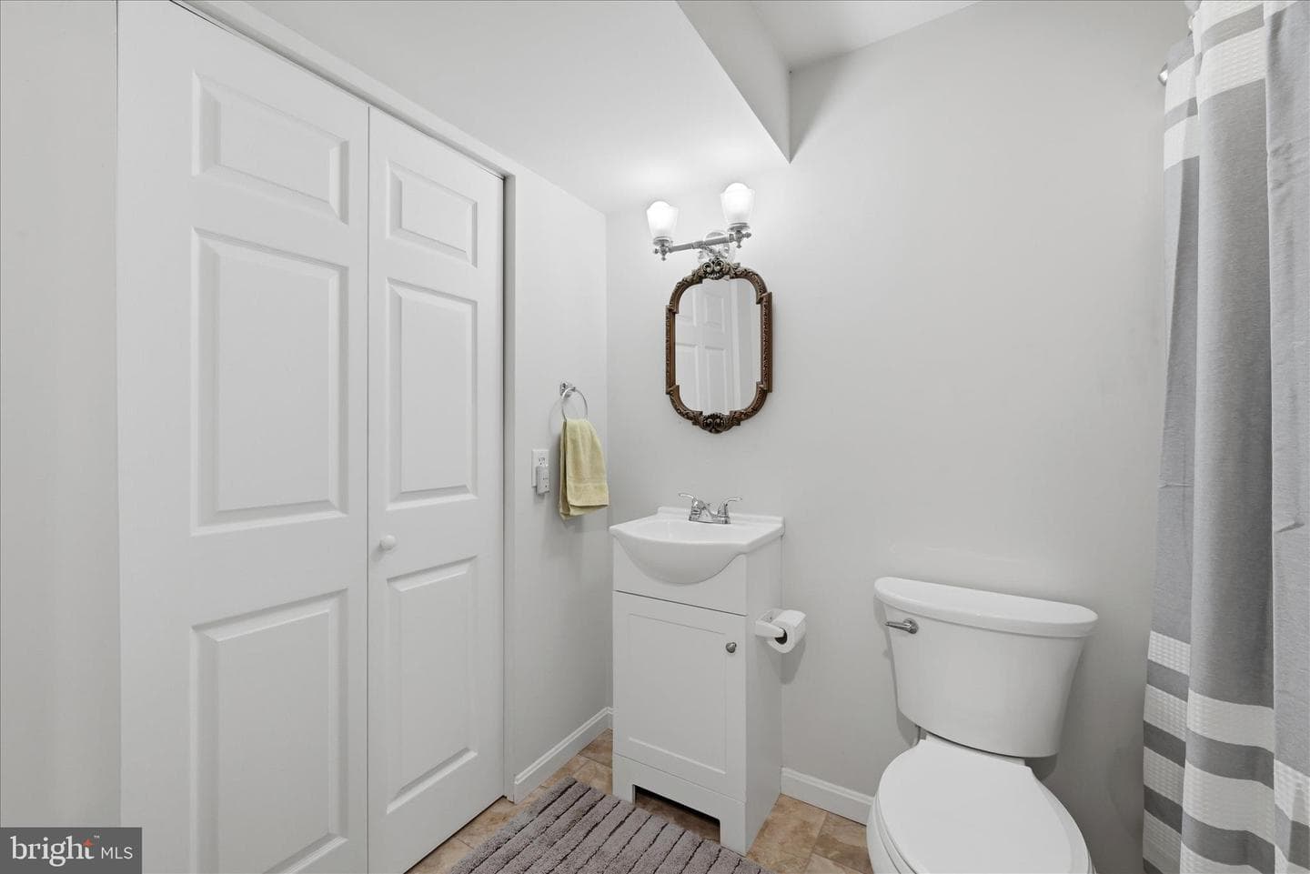 300 Clydesdale Drive photo 54
