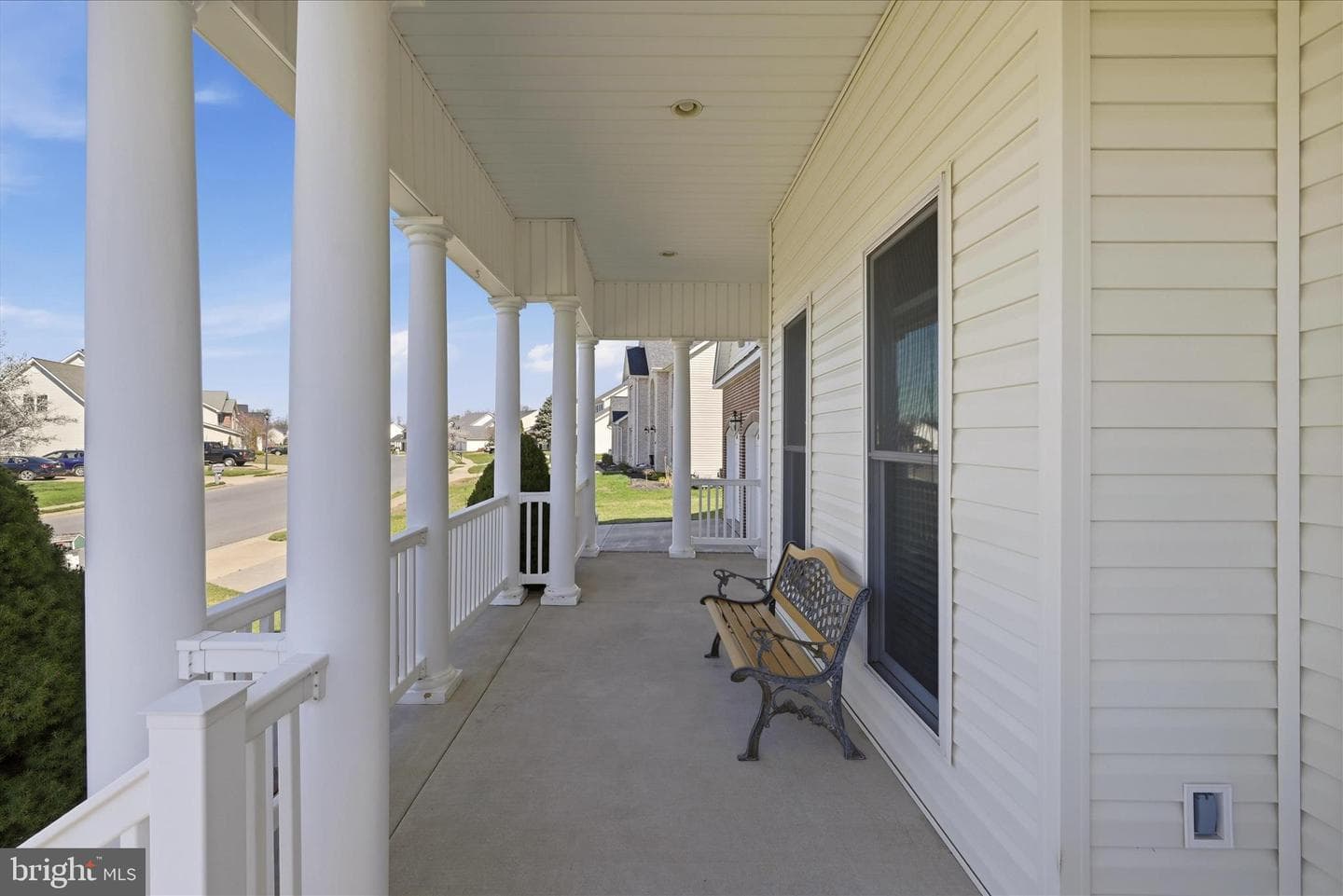 300 Clydesdale Drive photo 7