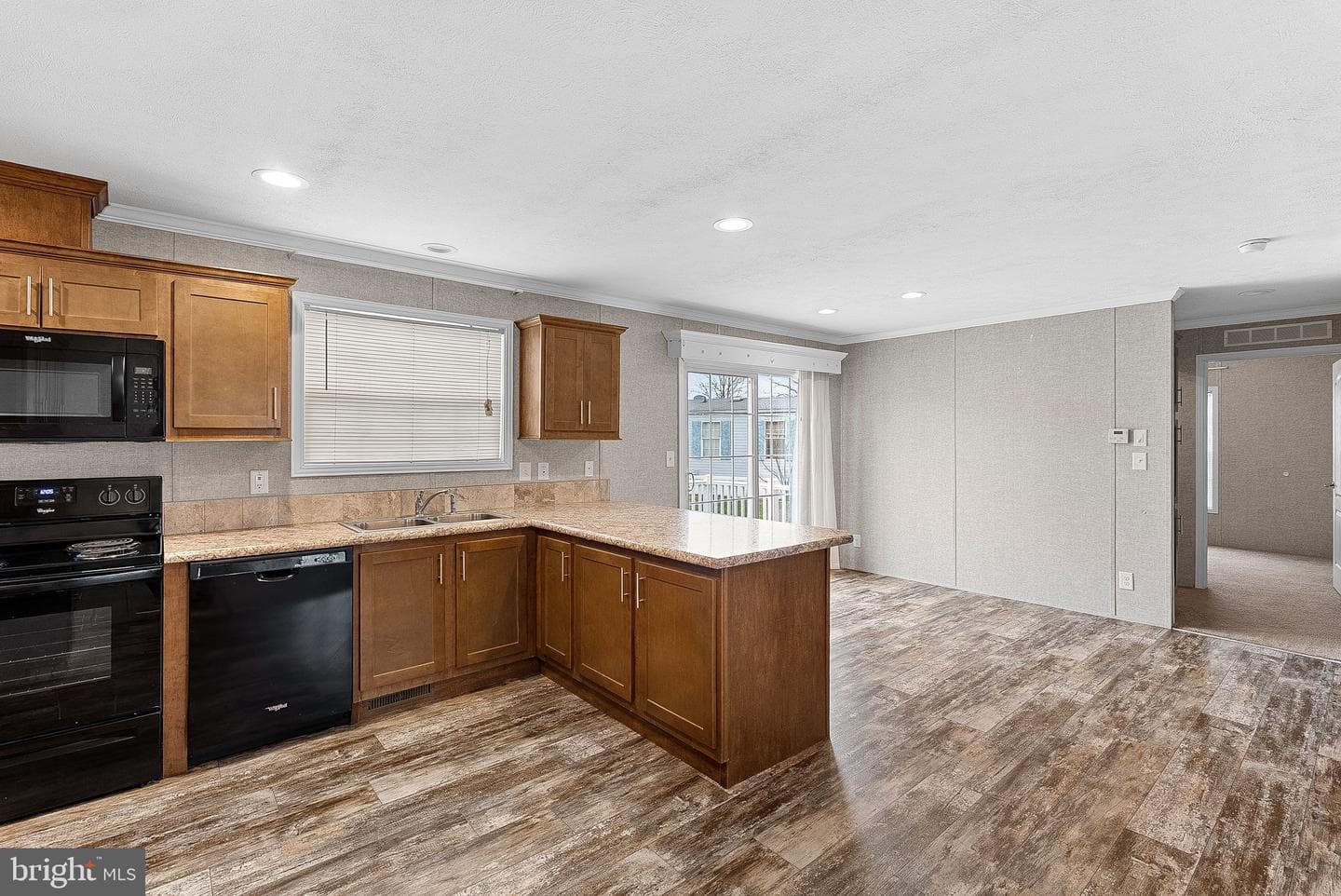135 Gregory Place photo 13