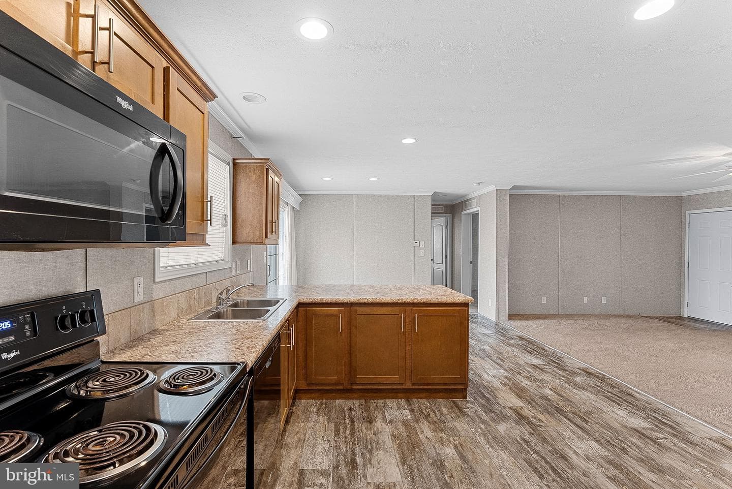 135 Gregory Place photo 14