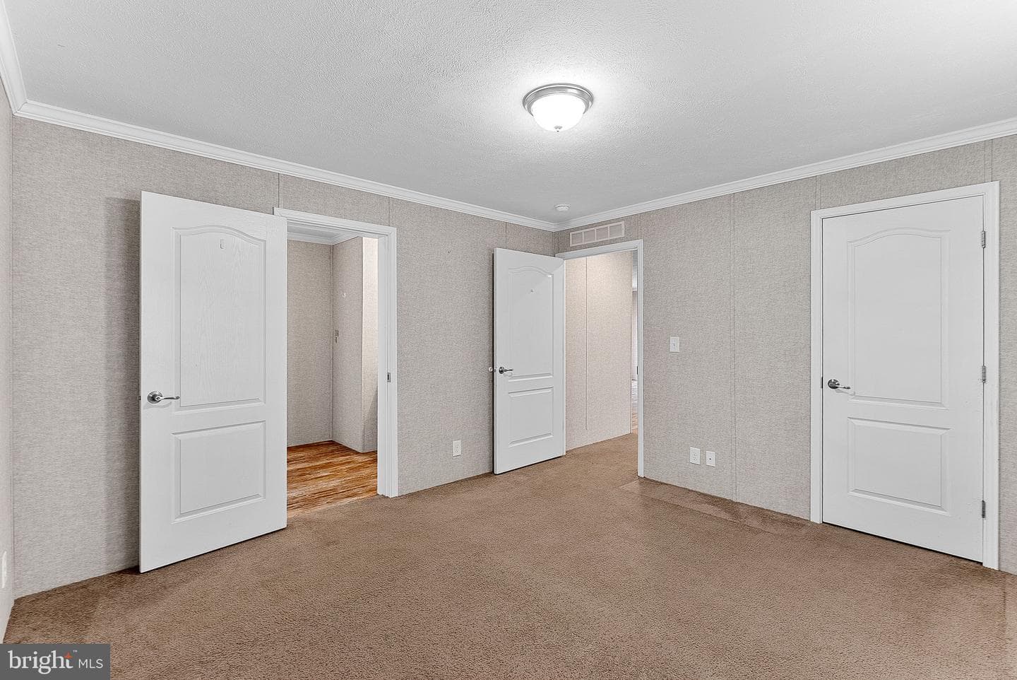 135 Gregory Place photo 19
